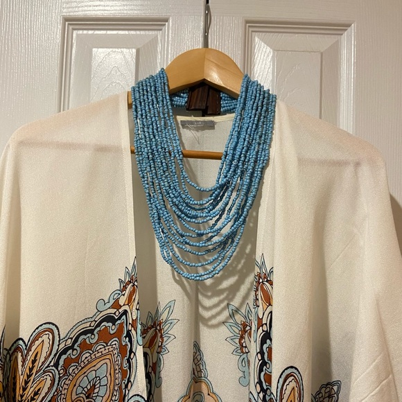 Beautiful Blue Muti-Strand Beaded Necklaces with Woden Clasp - Picture 2 of 7